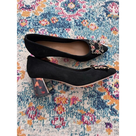 Donald‎ Pliner Women's Suzette Pointed Toe Pump Black Suede Jeweled Size 7.5M - Picture 10 of 10